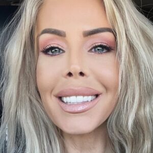 تصویر هنرمند Tabitha Stevens