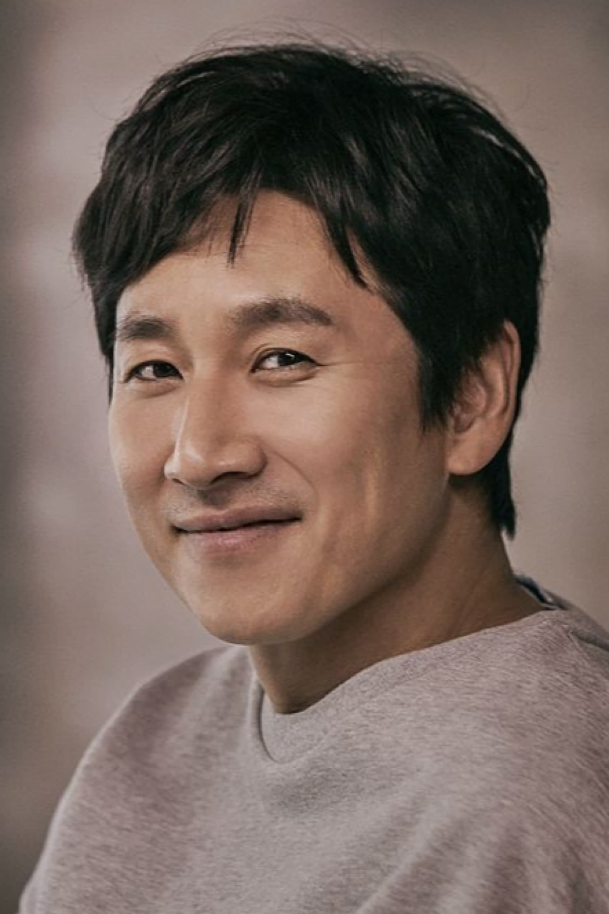 تصویر هنرمند Lee Sun-kyun