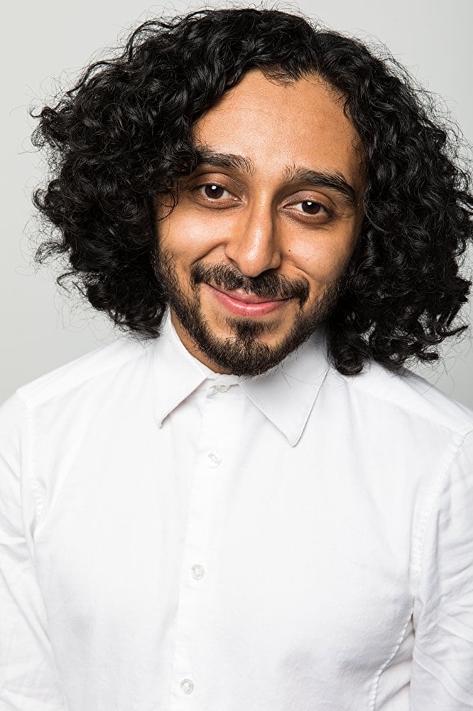 تصویر هنرمند Mario Revolori