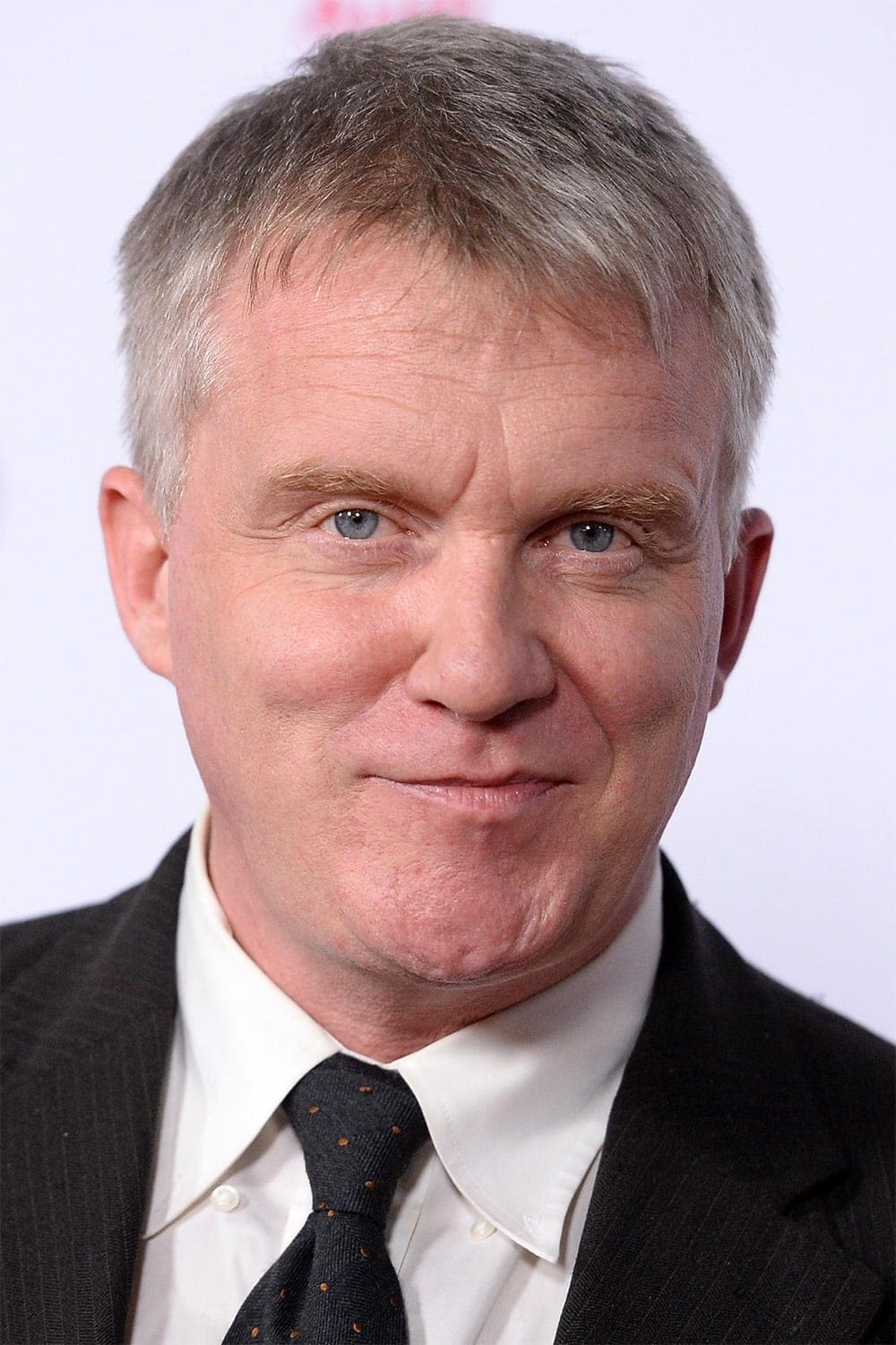 تصویر هنرمند Anthony Michael Hall