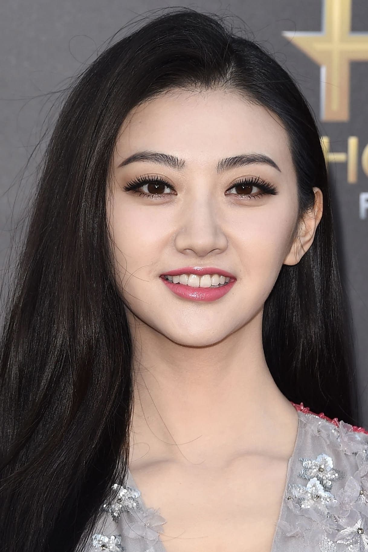 تصویر هنرمند Jing Tian