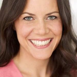 تصویر هنرمند Emily Bauer