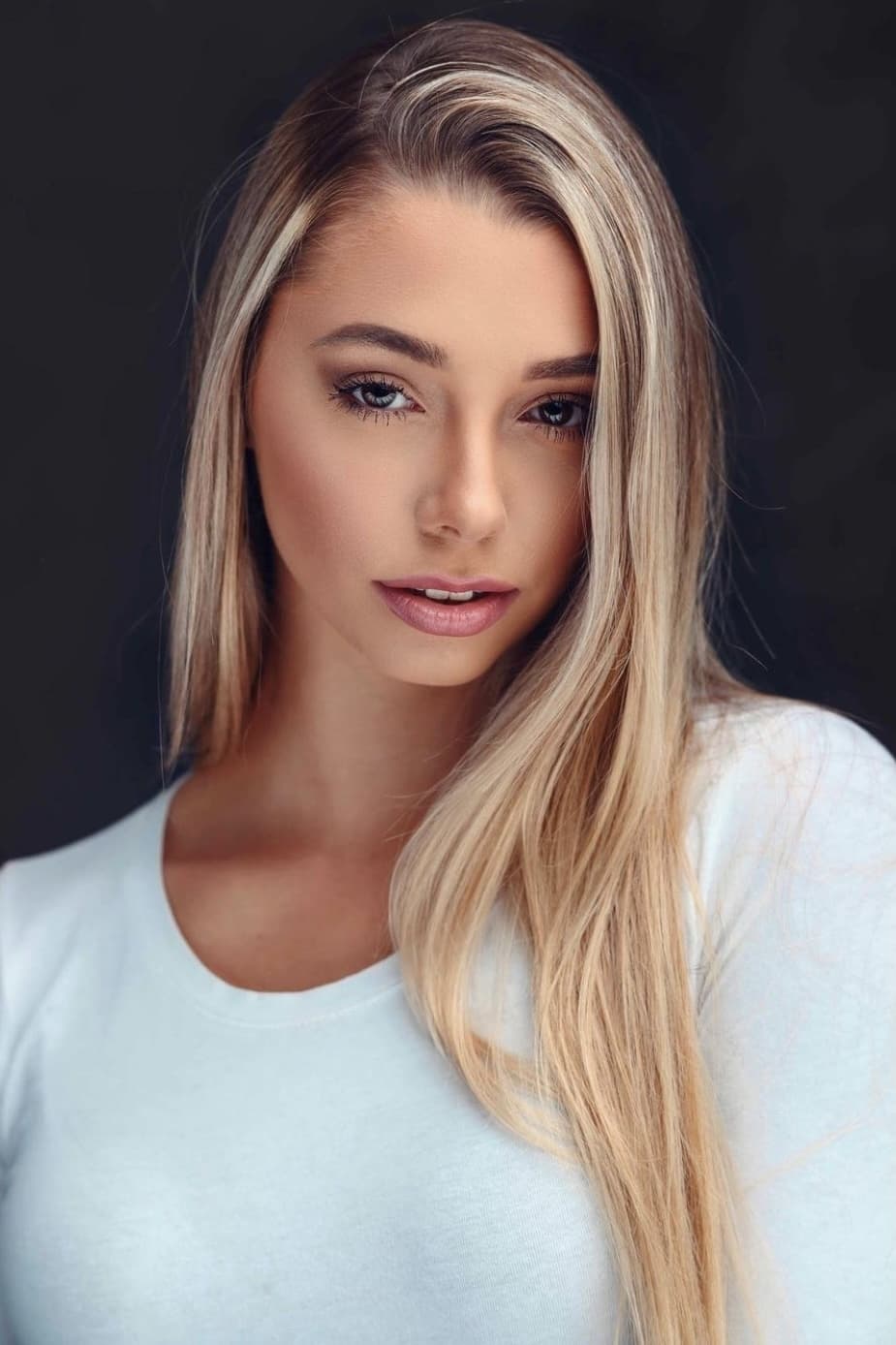 تصویر هنرمند Brittany Toczko