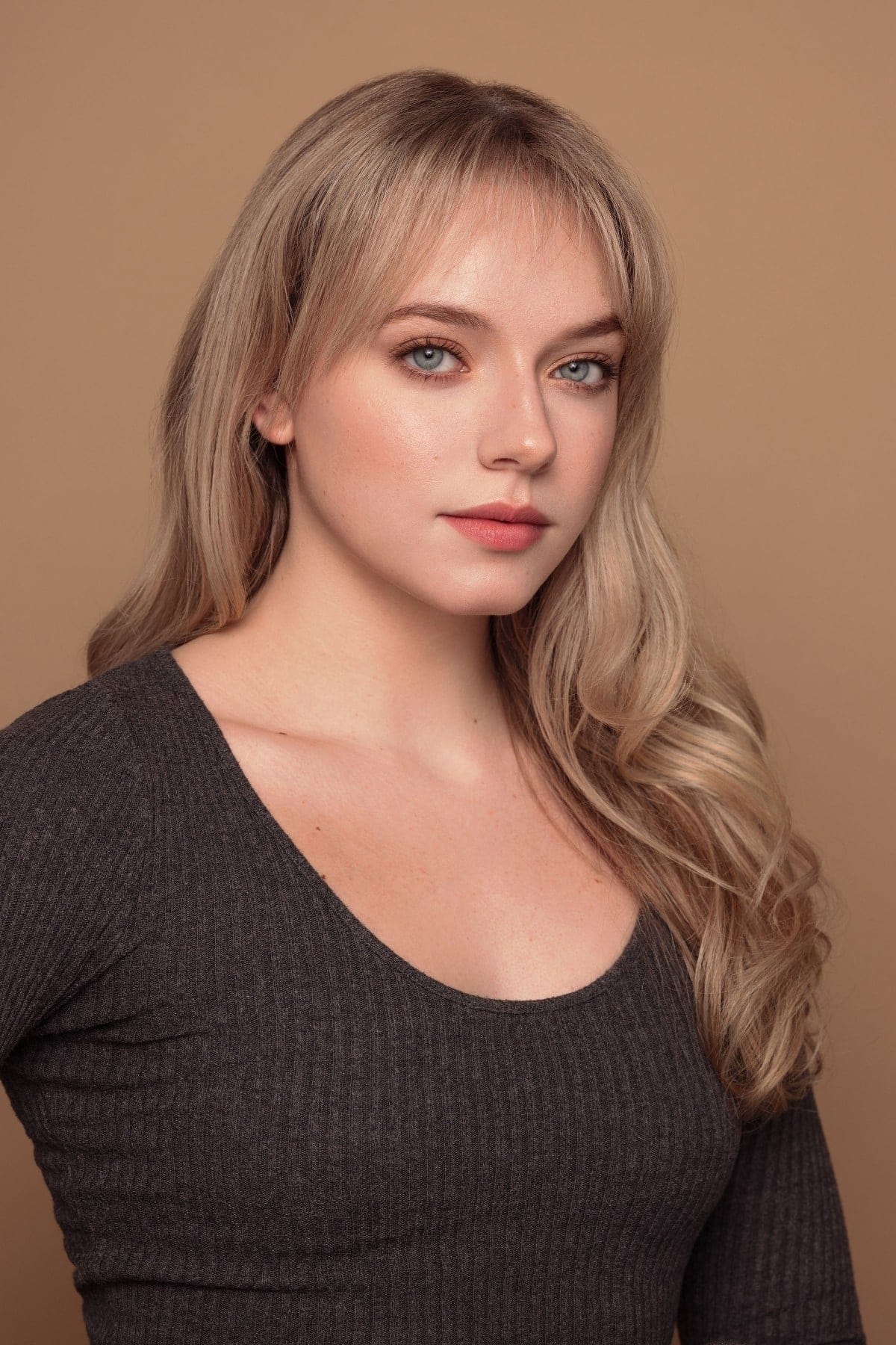 تصویر هنرمند Cassie Van Wolde