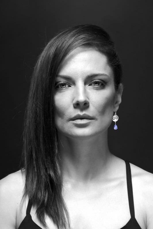تصویر هنرمند Teodora Duhovnikova