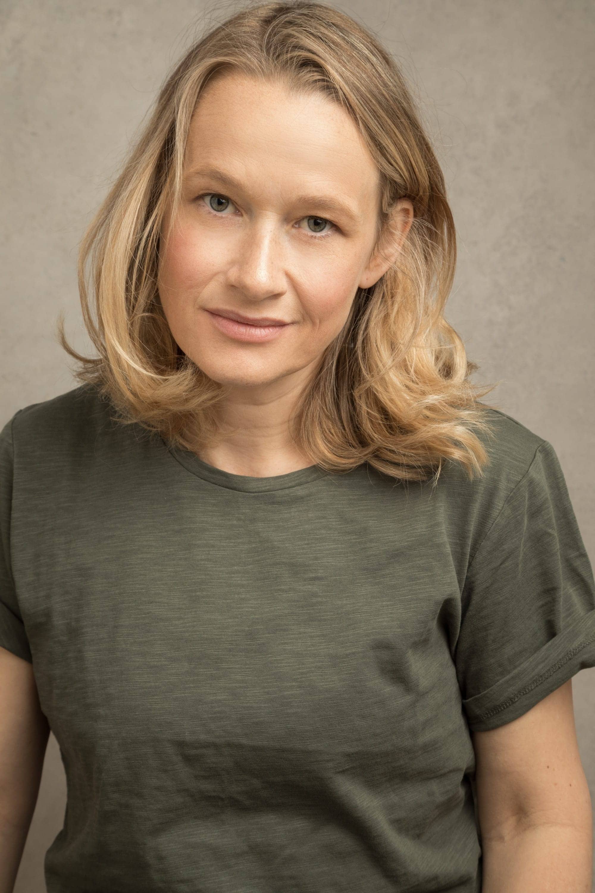 تصویر هنرمند Vivienne Gibbs