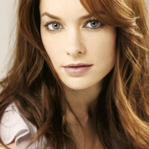 تصویر هنرمند Gina Holden