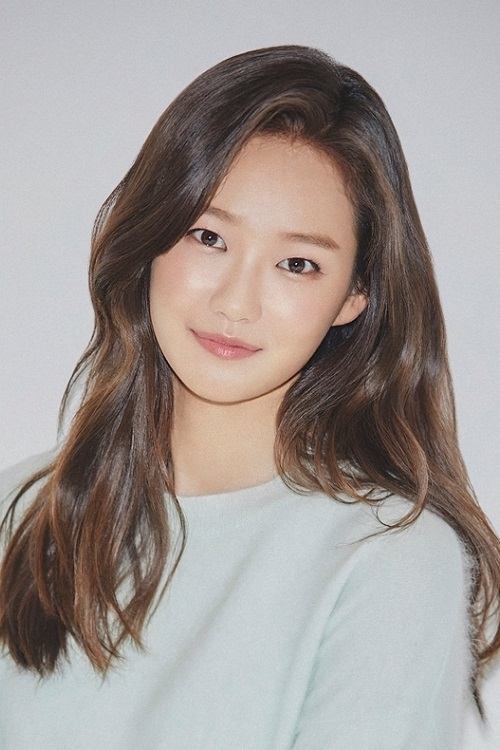 تصویر هنرمند Yoo Soo-jung