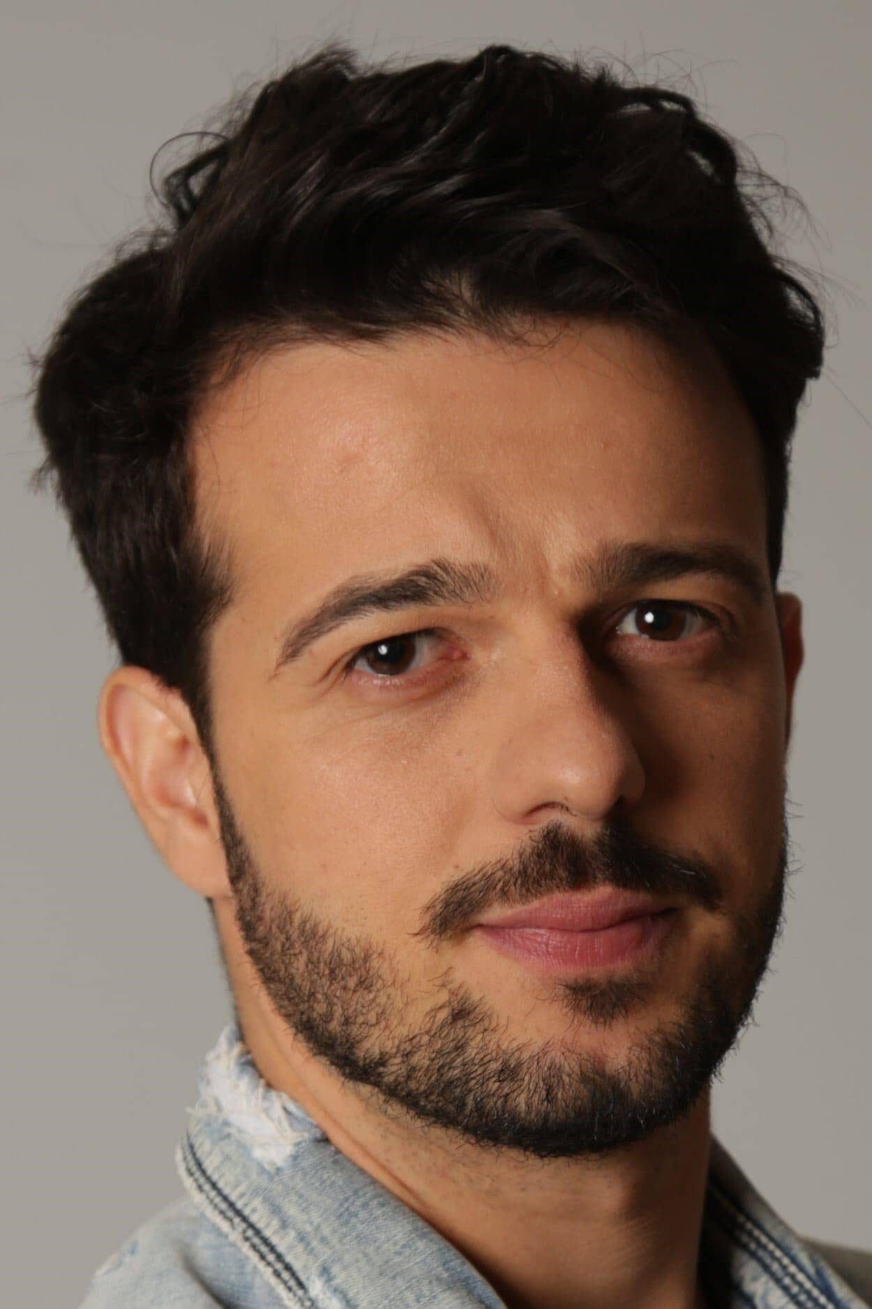 تصویر هنرمند Fernando Tielve
