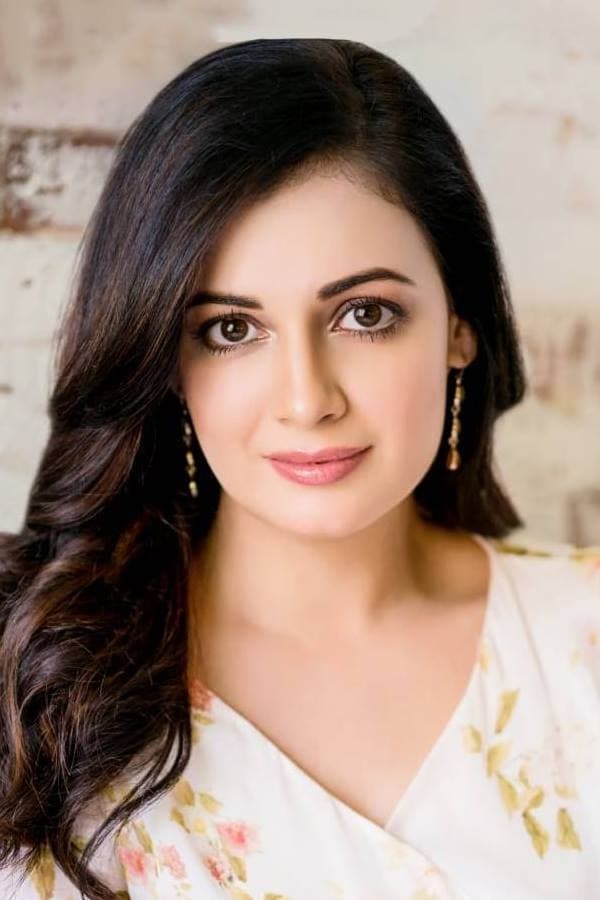تصویر هنرمند Dia Mirza
