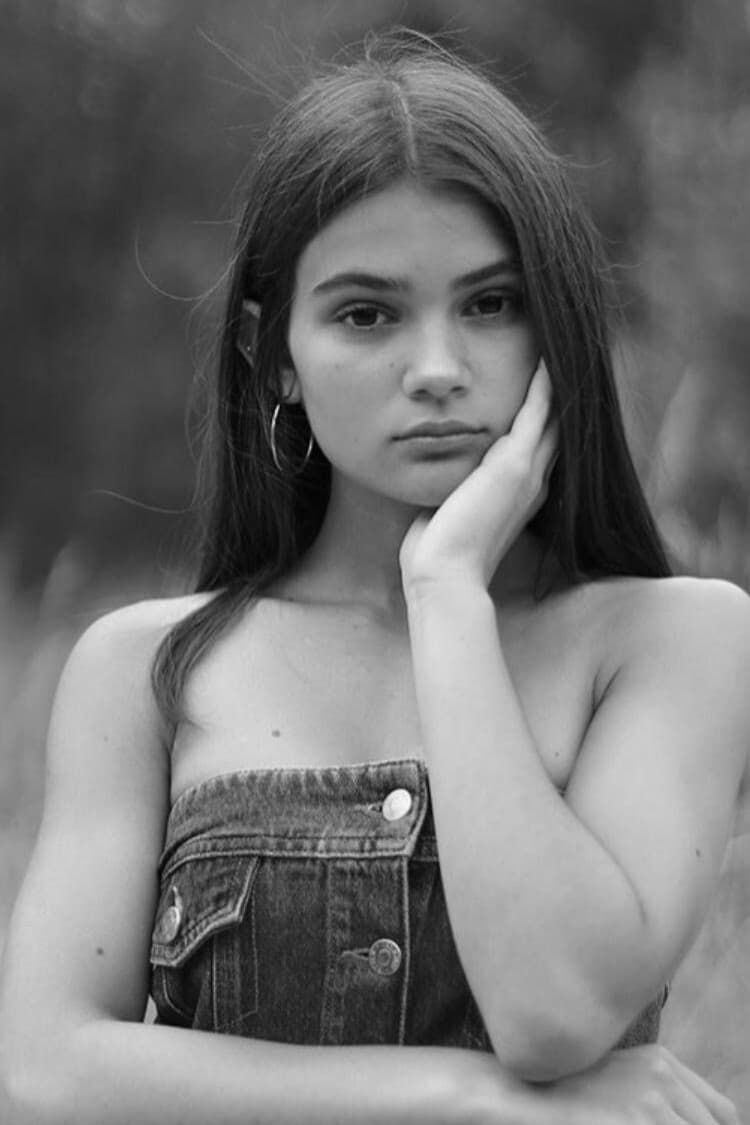 تصویر هنرمند Lara Decaro