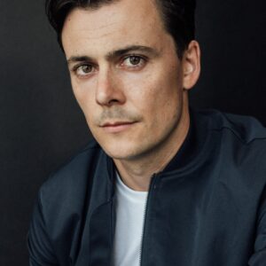 تصویر هنرمند Kelly Penner