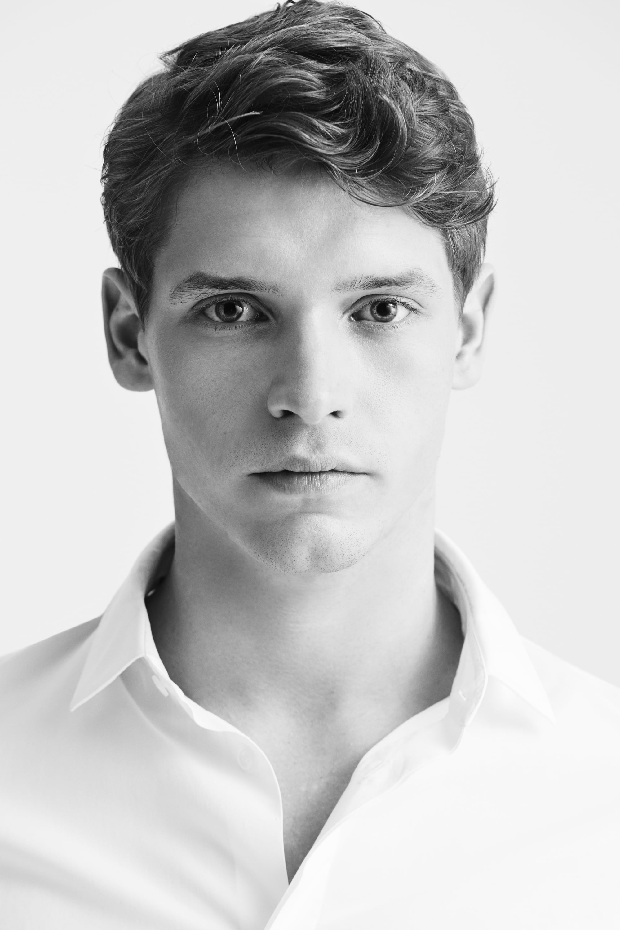 تصویر هنرمند Billy Howle