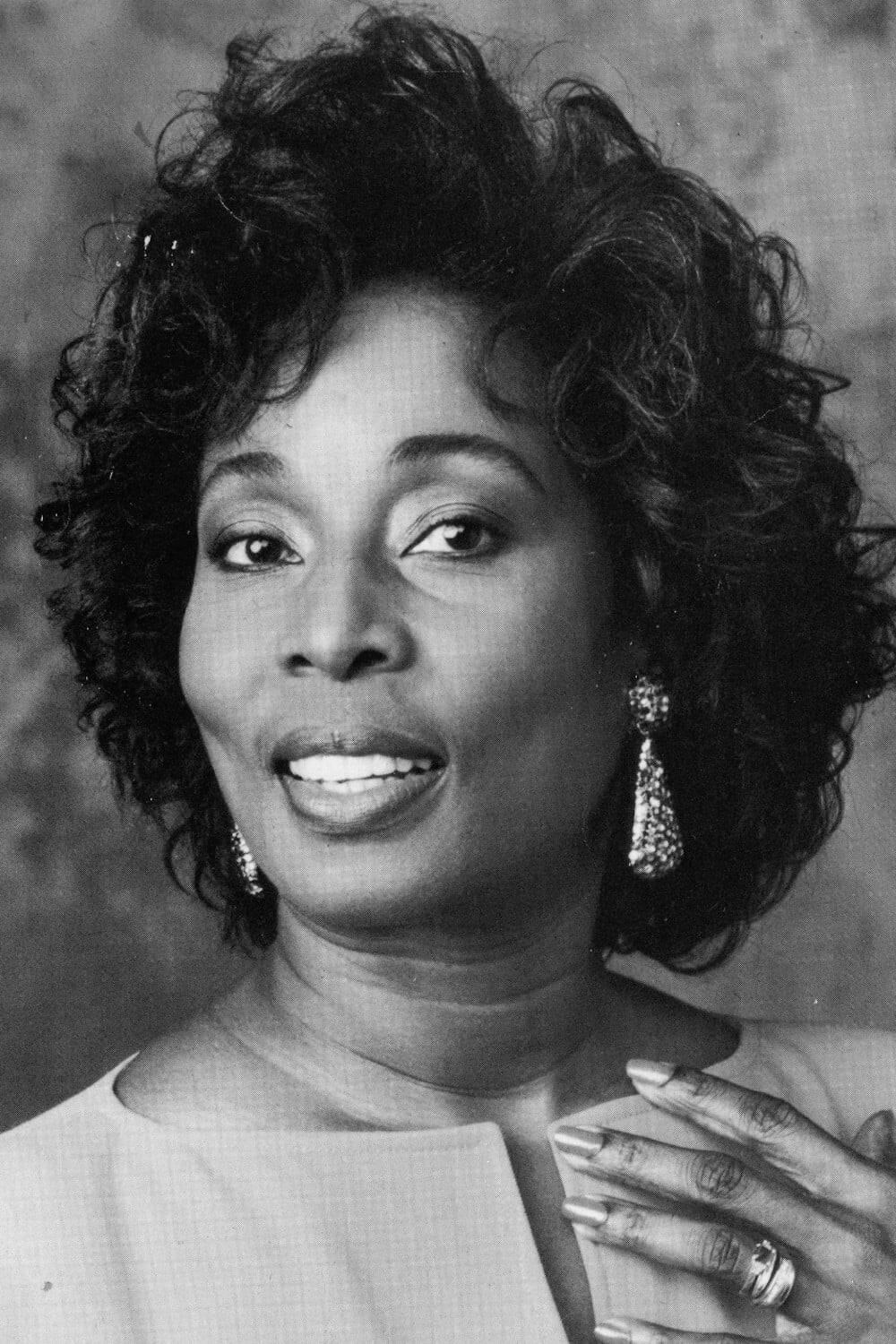 تصویر هنرمند Madge Sinclair