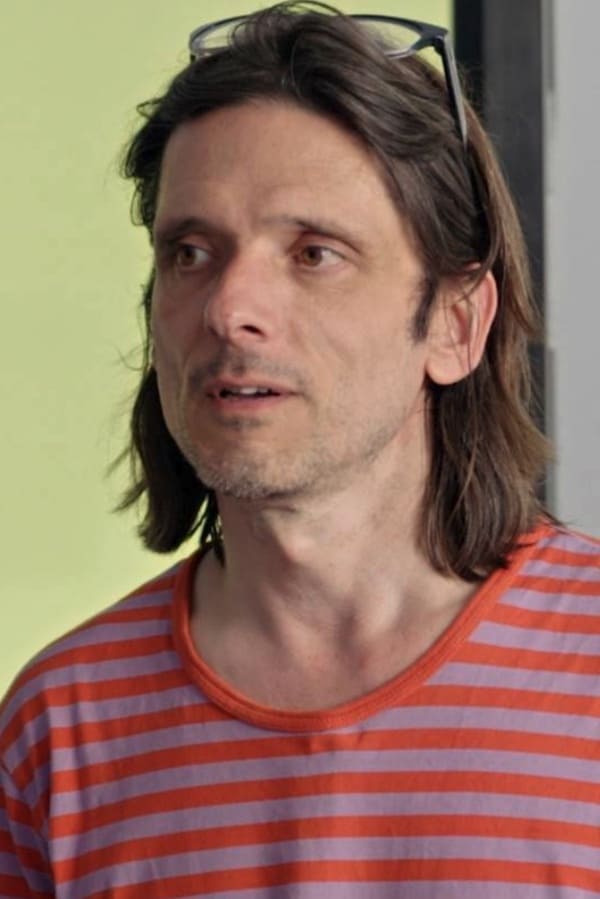 تصویر هنرمند Jeremy Deller