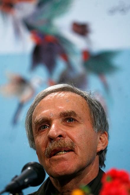 تصویر هنرمند Ebrahim Forouzesh