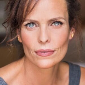 تصویر هنرمند Katrina Browne