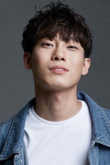 تصویر هنرمند Yoo Dong-Hun
