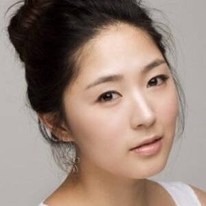 تصویر هنرمند Yoon Chae-yeong