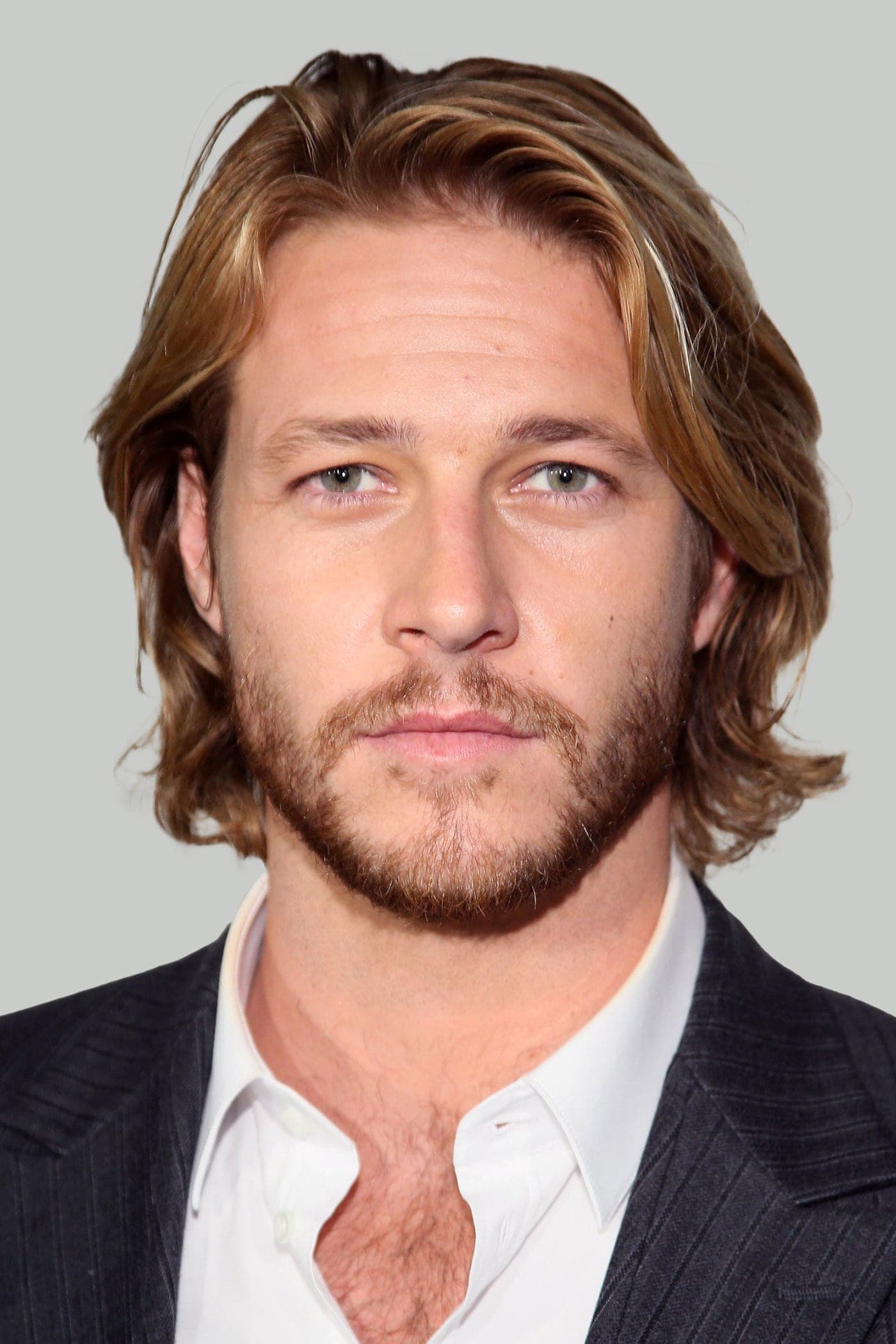 تصویر هنرمند Luke Bracey