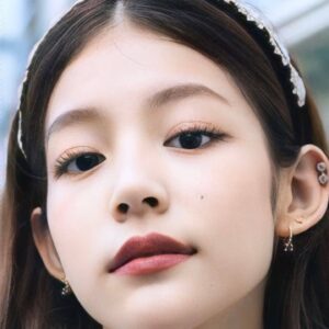 تصویر هنرمند Thitiya Jirapornsilp