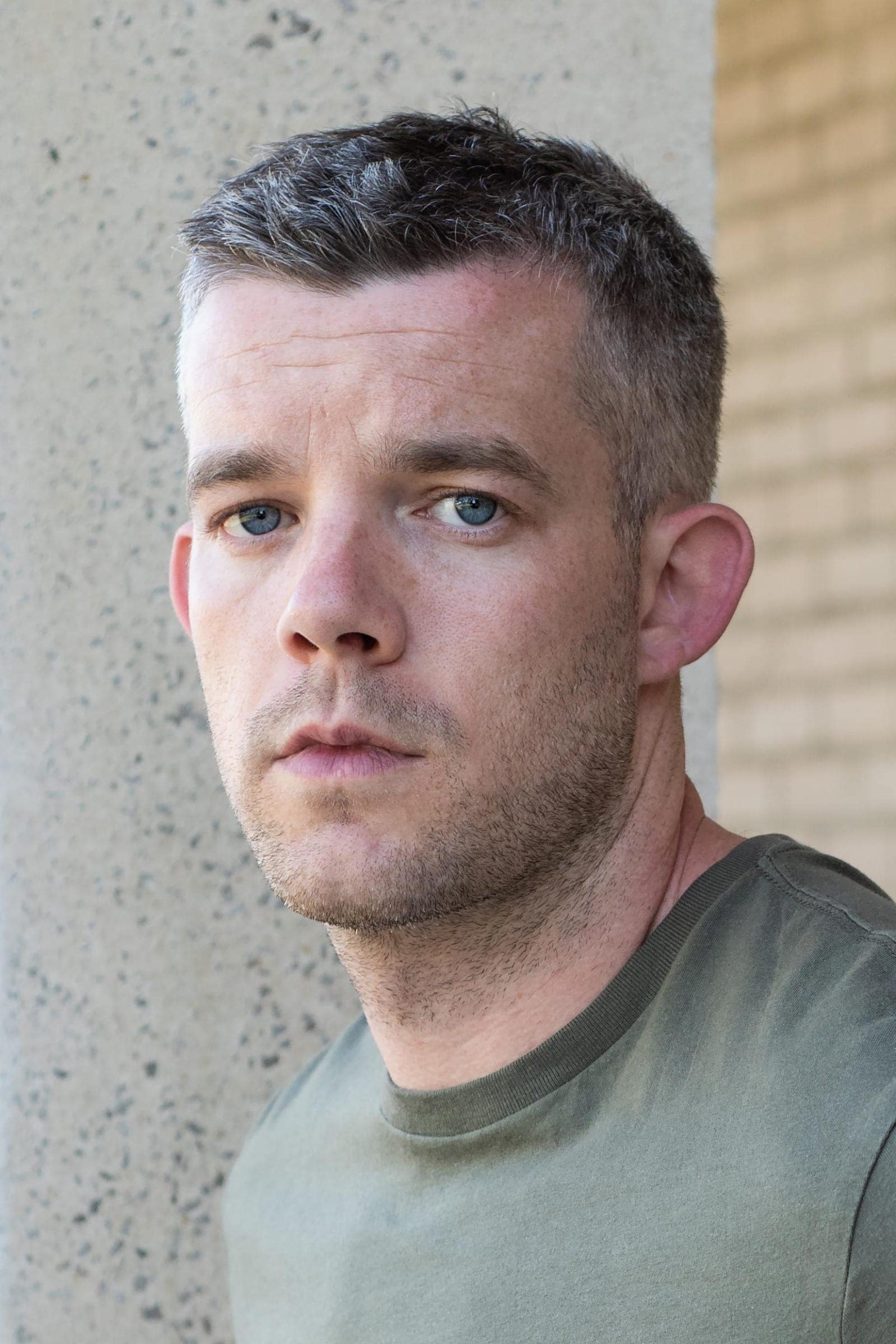 تصویر هنرمند Russell Tovey