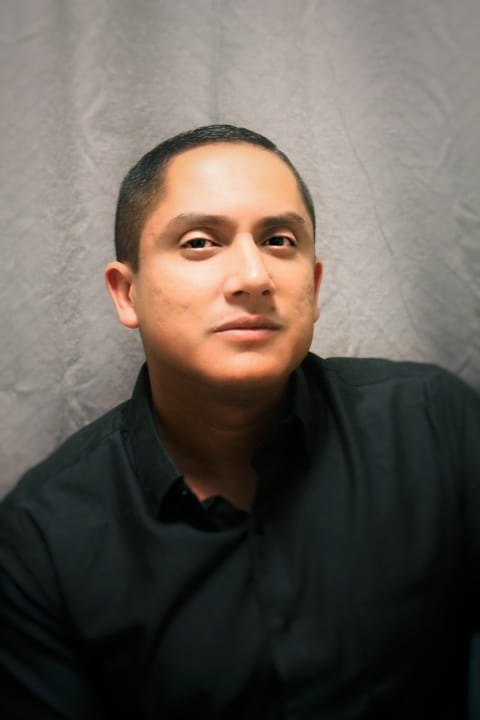 تصویر هنرمند Chris Lemos