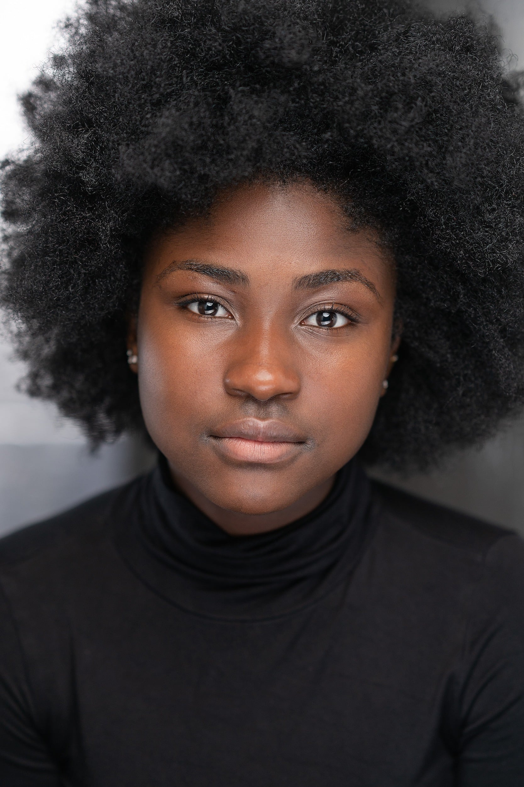 تصویر هنرمند Lauryn Ajufo