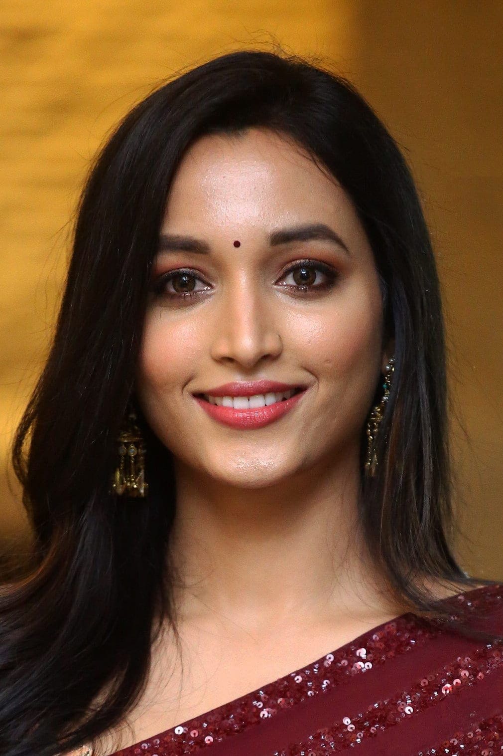 تصویر هنرمند Srinidhi Shetty