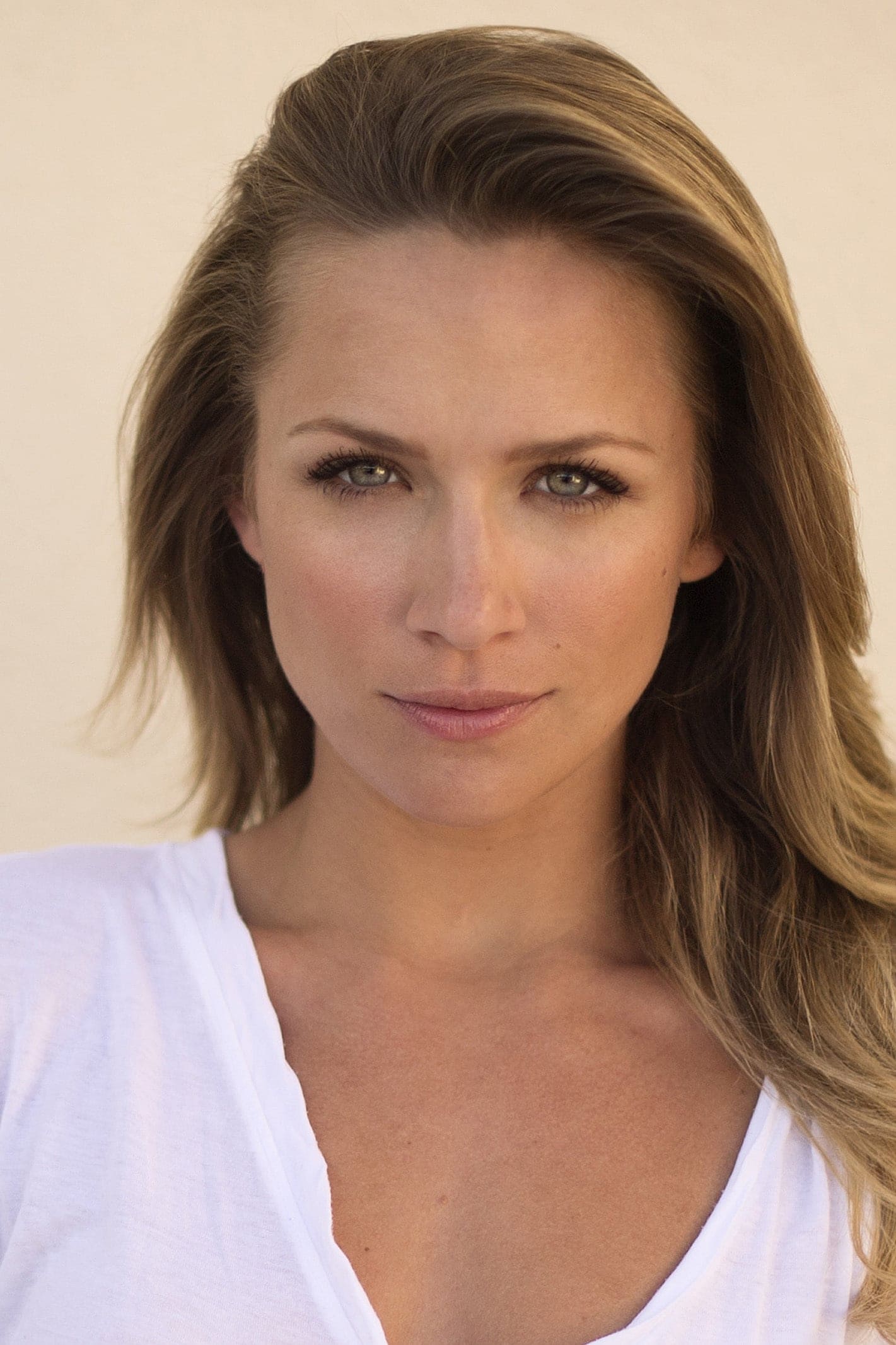 تصویر هنرمند Shantel VanSanten