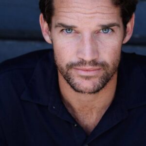 تصویر هنرمند James Lowe