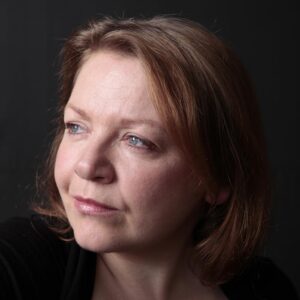 تصویر هنرمند Pauline Lynch