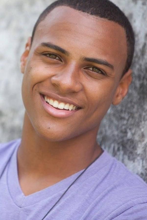 تصویر هنرمند Tai MacKenzie