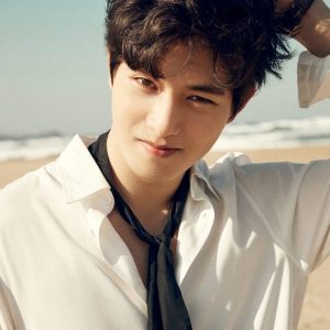 تصویر هنرمند Lee Jong-hyun