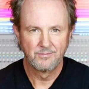 تصویر هنرمند CJ Vanston