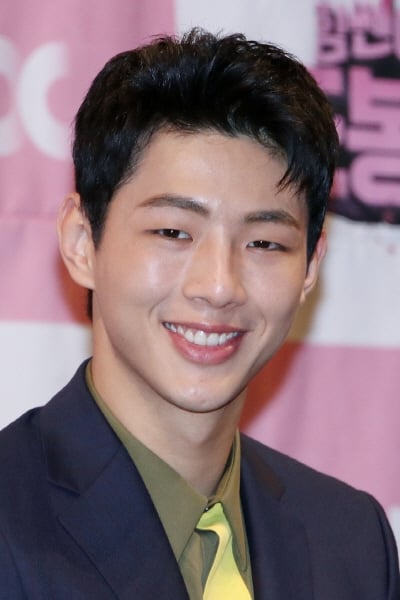تصویر هنرمند Kim Ji-soo