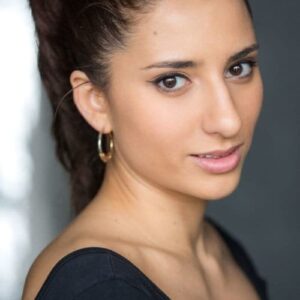 تصویر هنرمند Bella Ava Georgiou