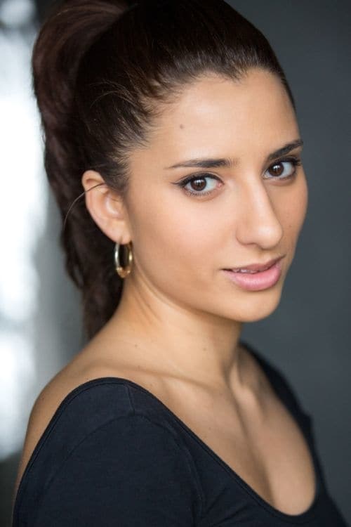 تصویر هنرمند Bella Ava Georgiou