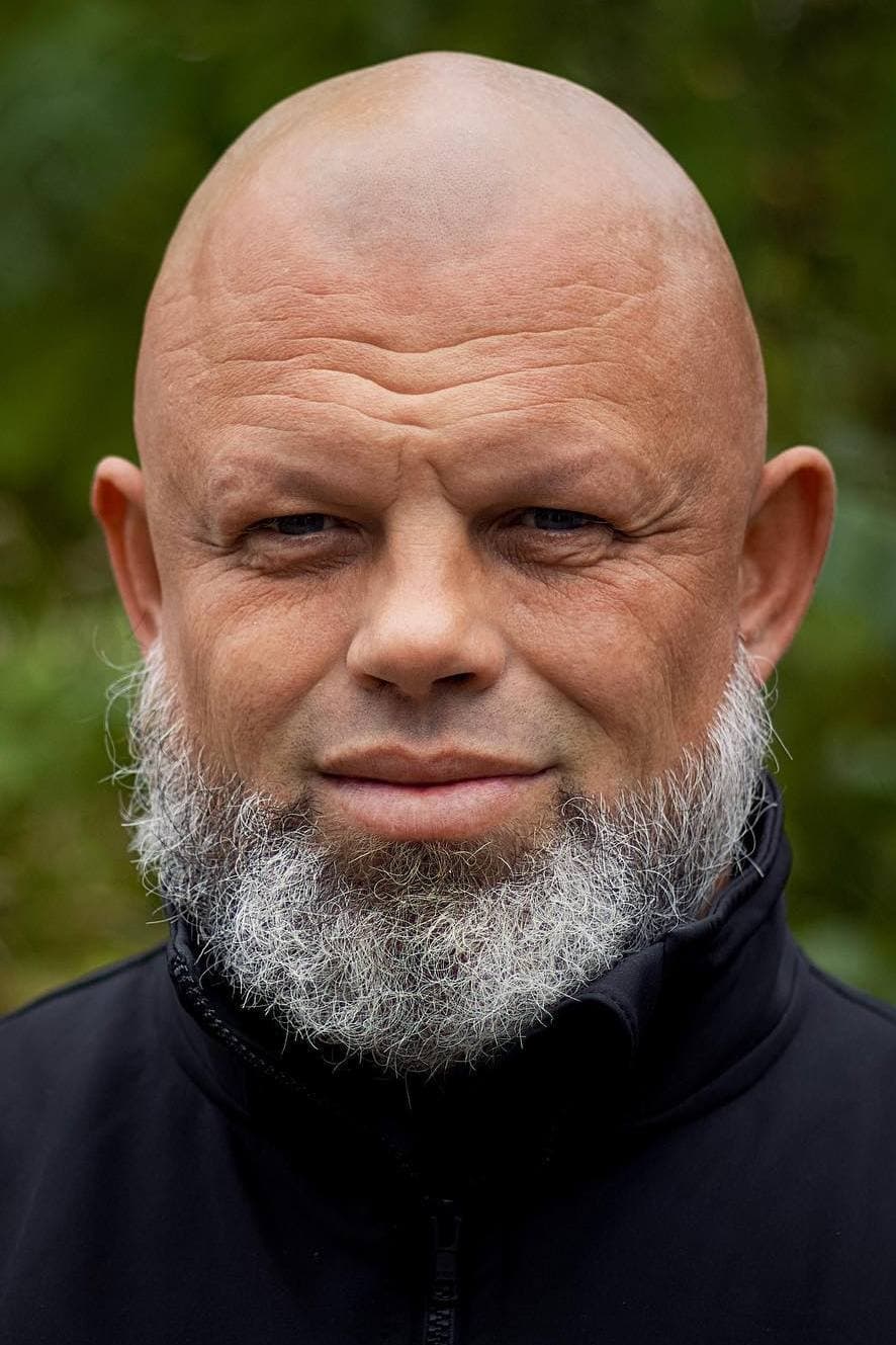 تصویر هنرمند Valerii Pasichnyk