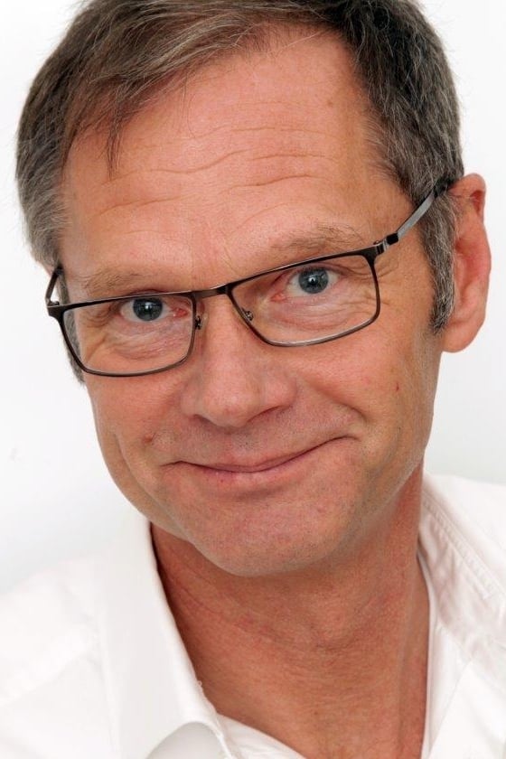 تصویر هنرمند Arne Meerkamp van Embden