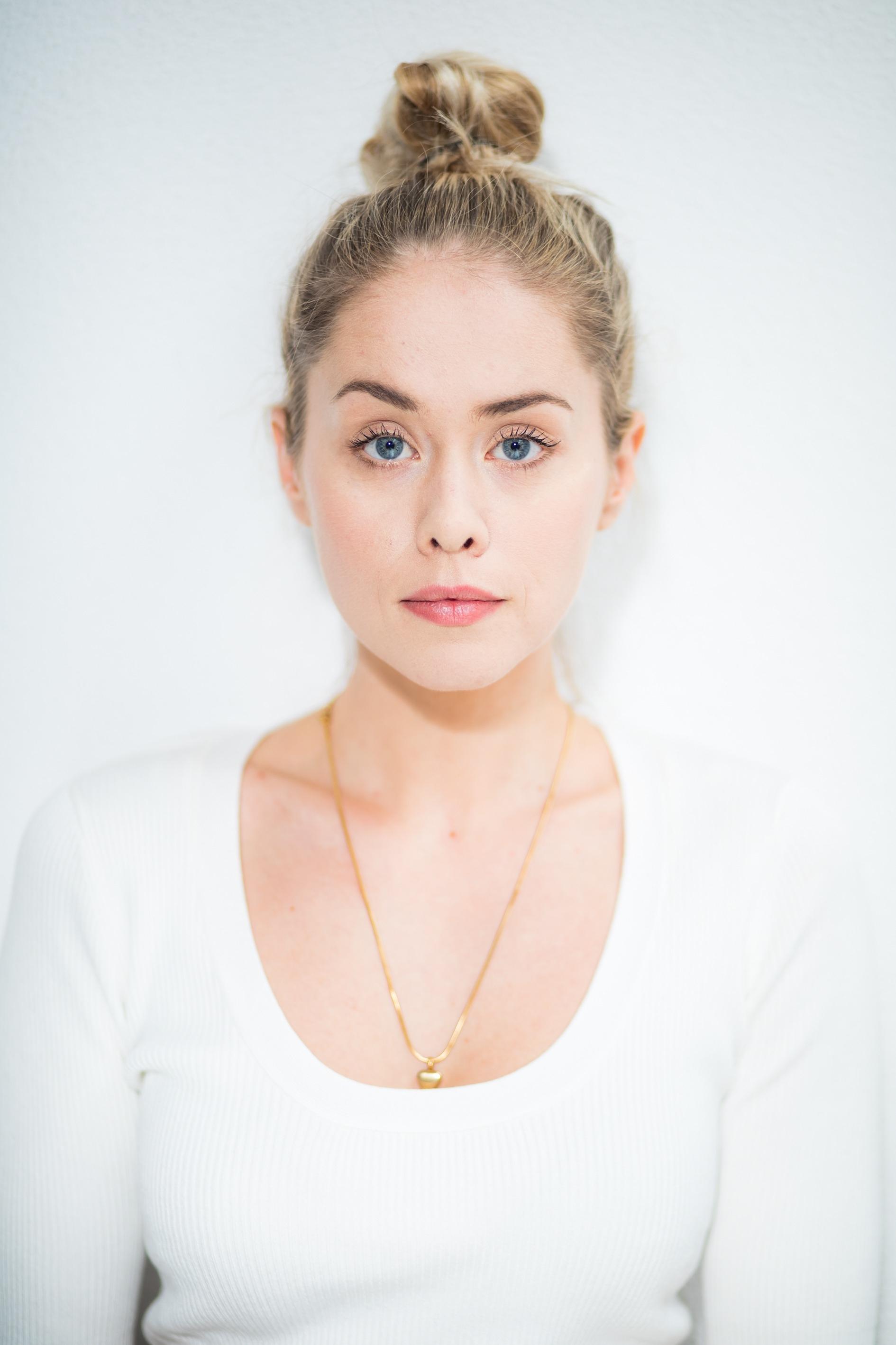 تصویر هنرمند Elke Shari Van Den Broeck