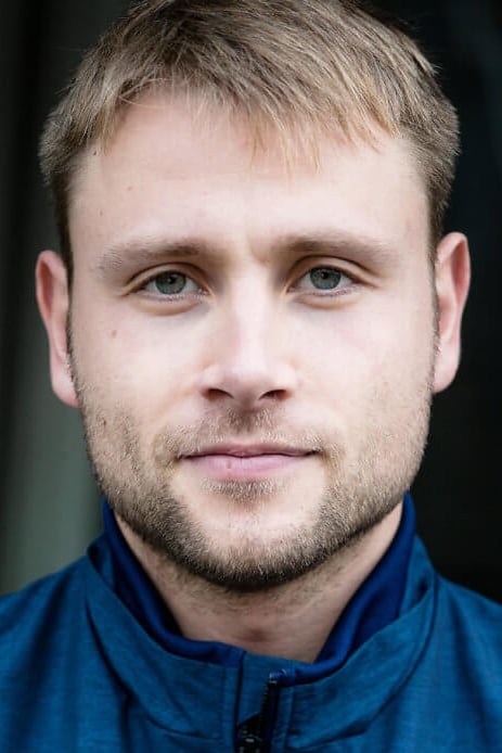 تصویر هنرمند Max Riemelt