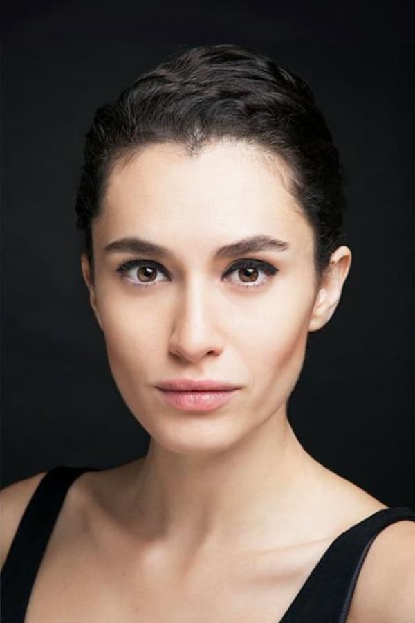 تصویر هنرمند Hande Doğandemir