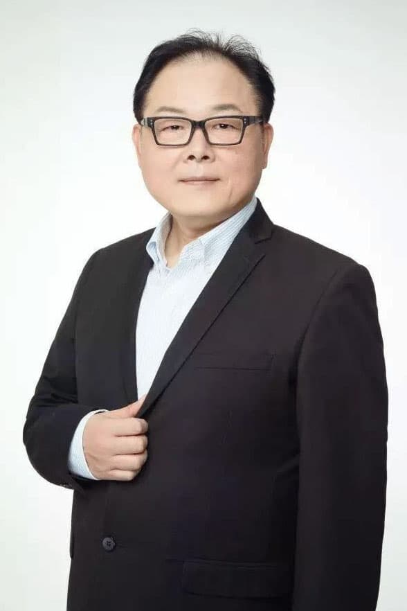 تصویر هنرمند Wang Xiaobing