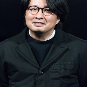 تصویر هنرمند Kim Dae-seung