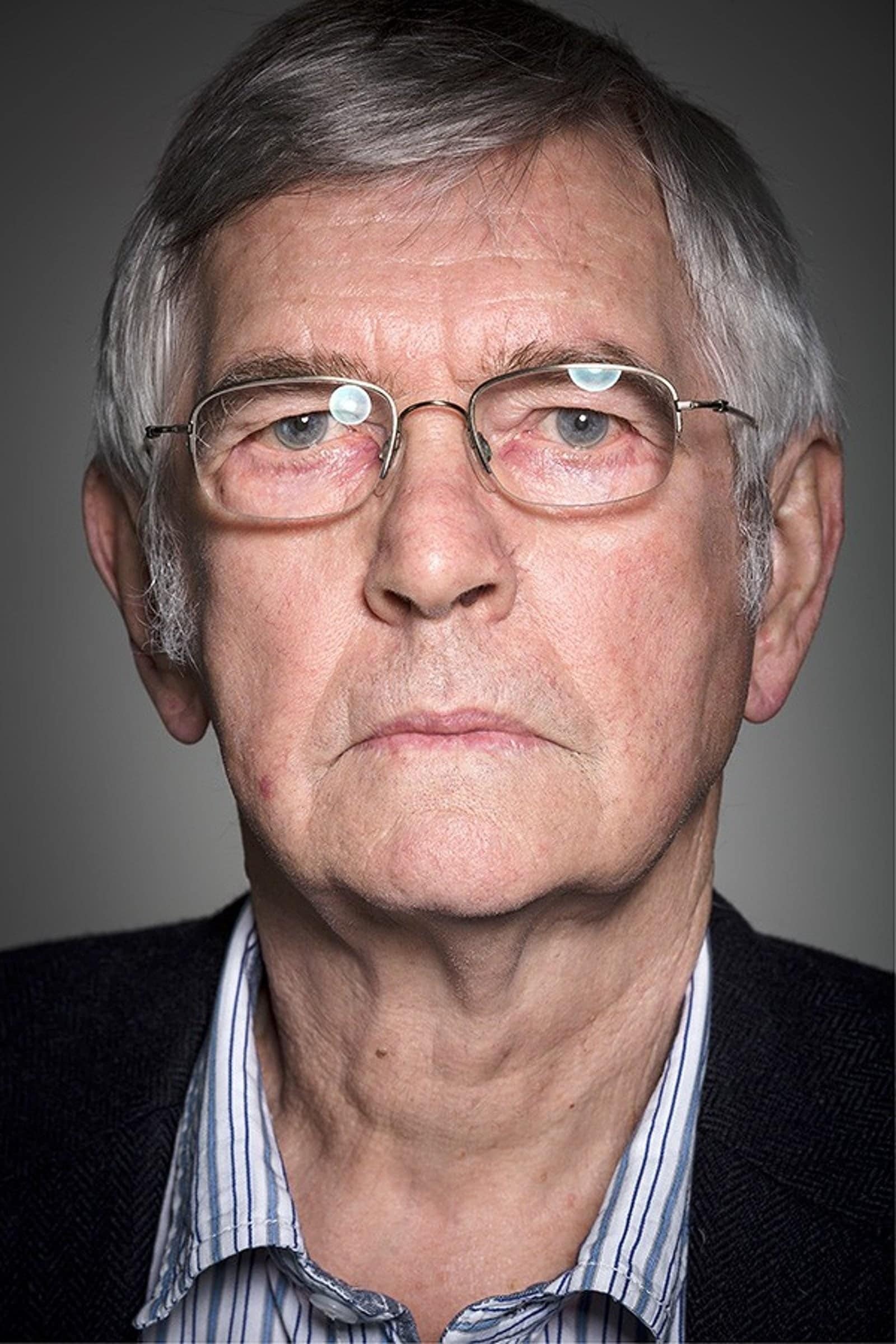 تصویر هنرمند Tom Courtenay