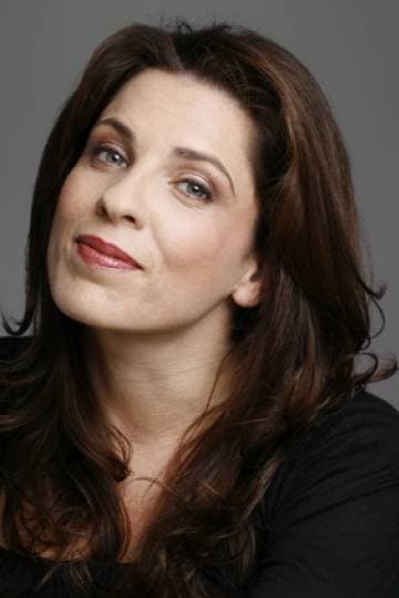 تصویر هنرمند April Stewart