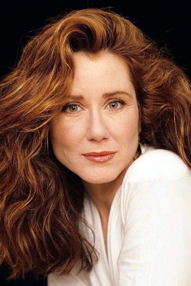 تصویر هنرمند Mary McDonnell