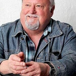 تصویر هنرمند Rutherford Cravens