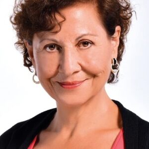 تصویر هنرمند Teresita Reyes